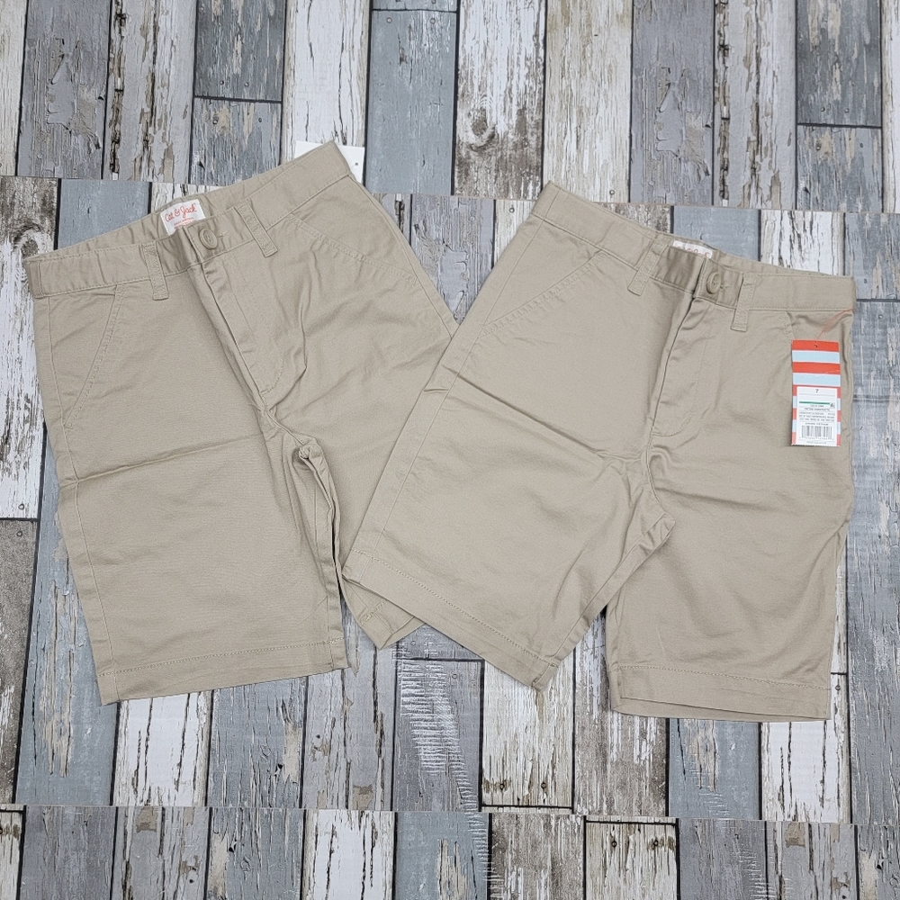 Cat&Jack Size 7- Boy's set of 2 Shorts Color Khaki Shrink Resistant NWT.…